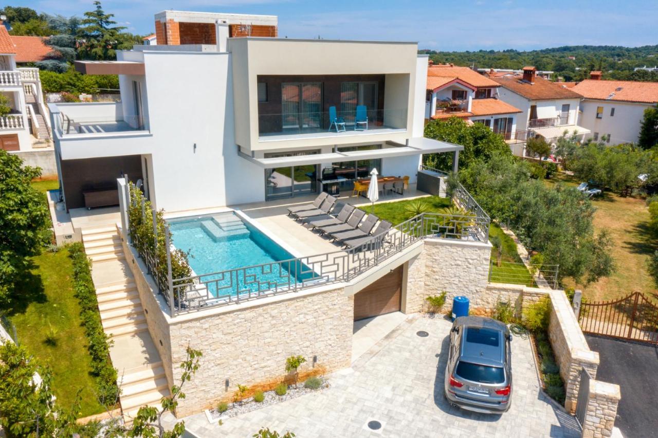 Villa Suenos - New & Modern - 2023 Medulin Exterior photo
